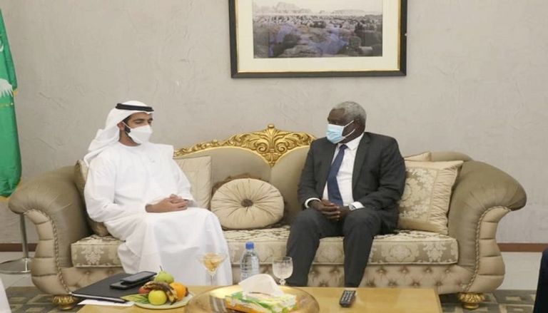 لقاء الشيخ شخبوط بن نهيان آل نهيان مع الرئيس التشادي