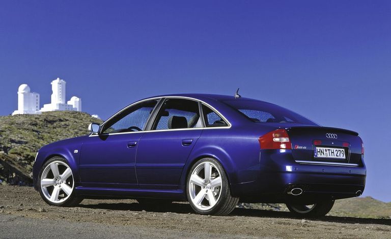 أودي RS6 Sedan 2002