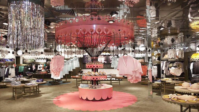 الموضة في لندن في عصر كورونا عروض الموضة باتت رقمية