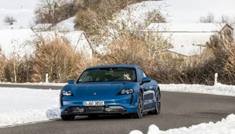 سيارة كهربائية من إنتاج بورش