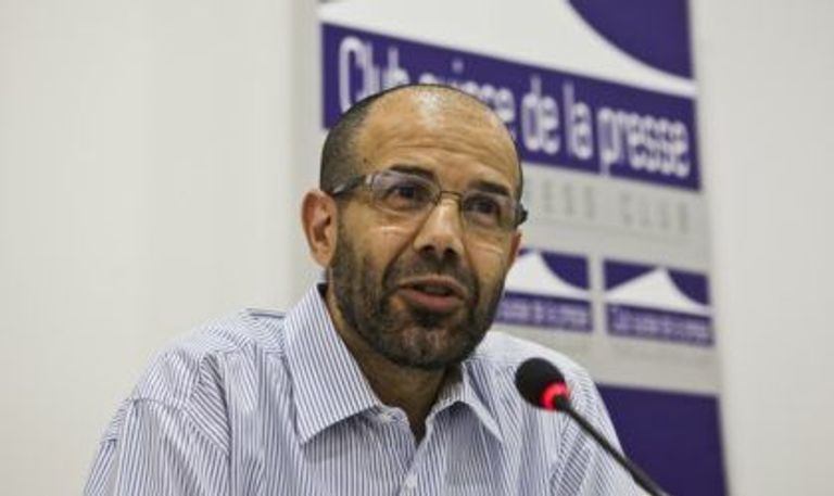 الإخواني مراد دهينة الإرهابي أبو الدحداح خلال اعترافاته المثيرة للتلفزيون الرسمي الجزائري