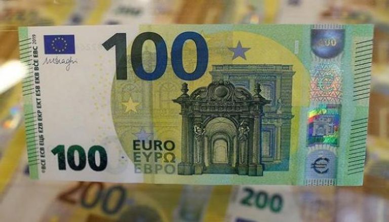 سعر اليورو في مصر اليوم الجمعة 19 فبراير 2021