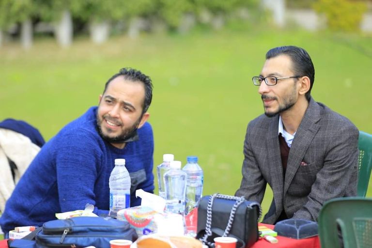 أبطال فيلم "آل هارون" يحتفلون ببدء التصوير