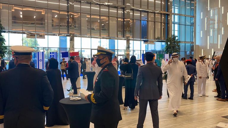 انطلاق مؤتمر الدفاع الدولي 2021