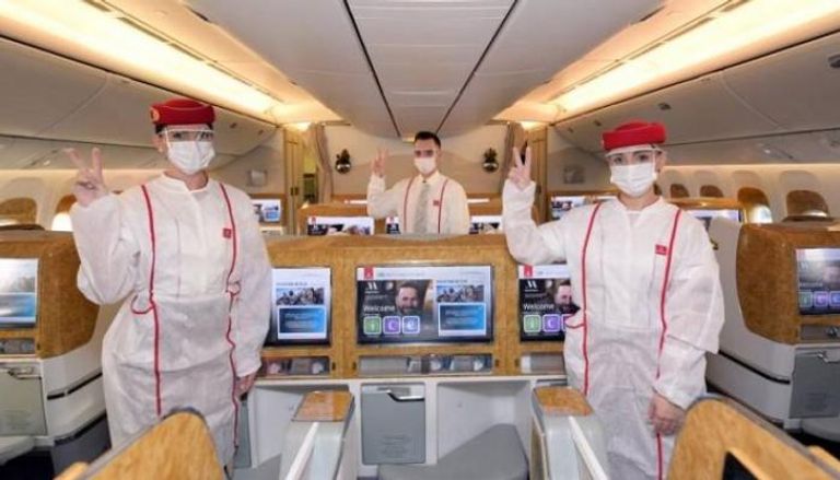 طيران الإمارات تشغل أول رحلة تخدمها فرق 