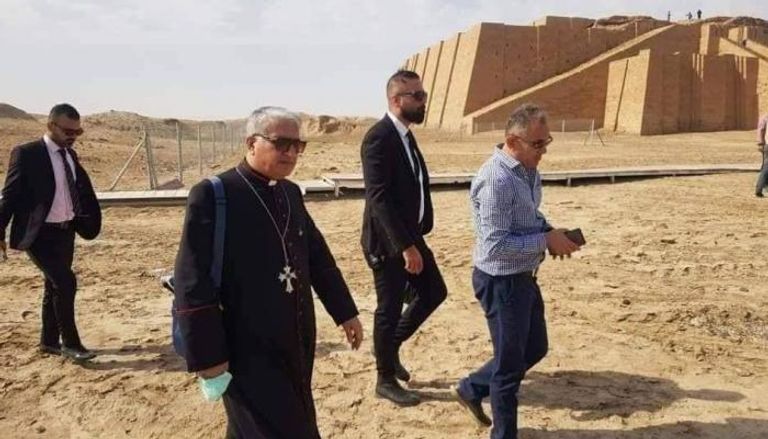 وفد الفاتيكان في مدينة أور التاريخية جنوب العراق