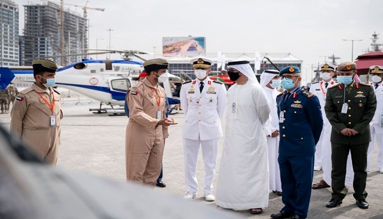 جولة الشيخ حامد بن زايد آل نهيان في معرض الدفاع البحري "نافدكس 2021" 
