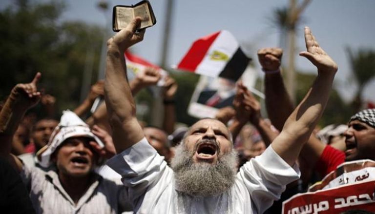 عناصر من تنظيم الإخوان الإرهابي في مصر- أرشيفية