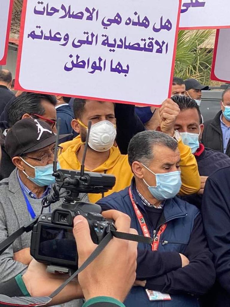 وقفة احتجاجية أمام ميناء طرابلس