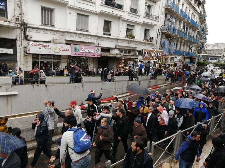 مظاهرة في الجزائر العاصمة في الذكرى الثانية للحراك الشعبي - العين الإخبارية