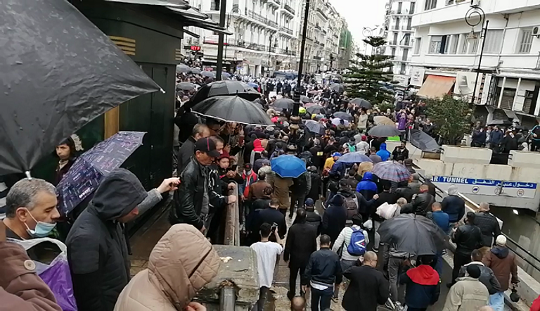 مظاهرة في الجزائر العاصمة في الذكرى الثانية للحراك الشعبي - العين الإخبارية