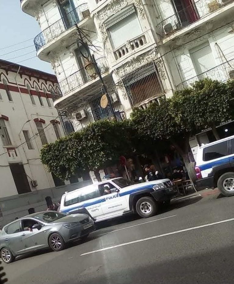 تعزيزات أمنية مشددة بالعاصمة الجزائرية تحسبا لمظاهرات الذكرى الثانية للحراك