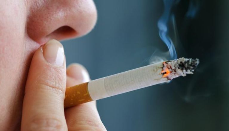 التدخين يسبب أضرارا صحية خطيرة
