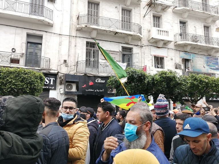 مظاهرات حاشدة بالجزائر العاصمة في الذكرى الثانية للحراك الشعبي مظاهرات حاشدة بالجزائر العاصمة في الذكرى الثانية للحراك الشعبي