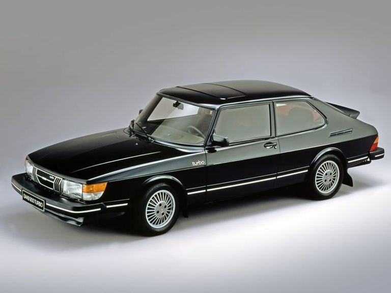 طراز Saab 900 Turbo  طراز بي إم دبليو 2002 تربو