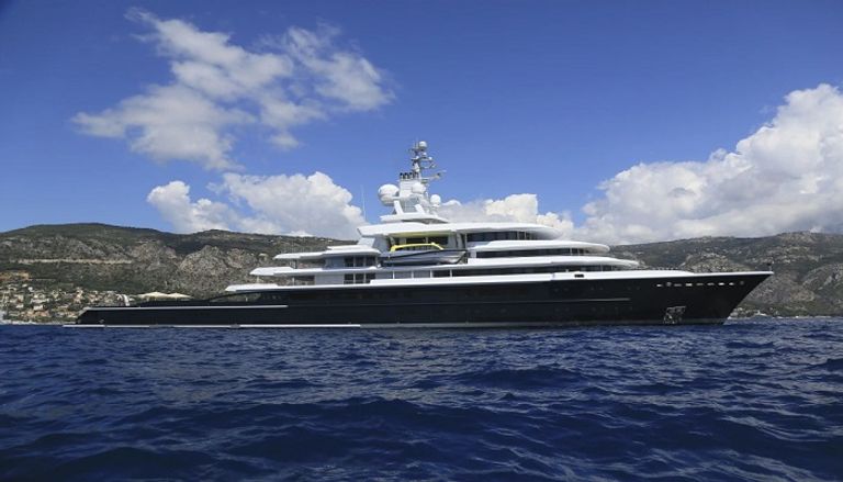 يخت مالك تشيلسي يخت رومان أبراموفيتش