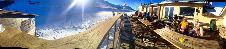 بلدة بولونيولا الإيطالية الخالية من كورونا