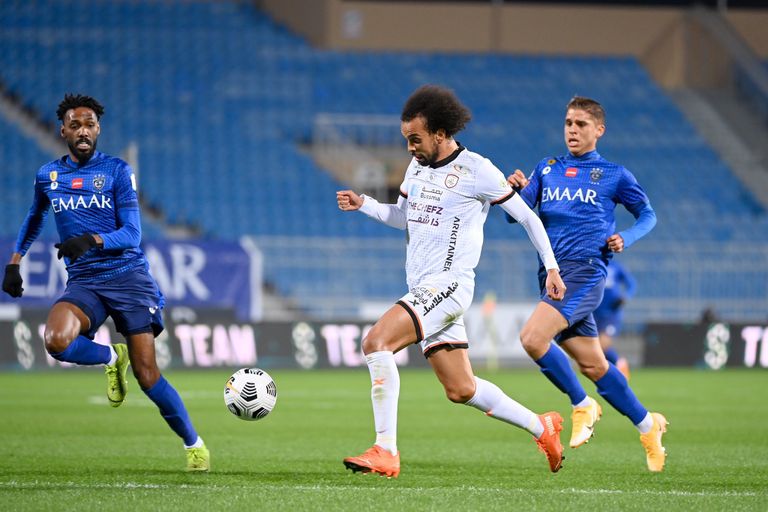 الهلال ضد الشباب فريق الشباب السعودي