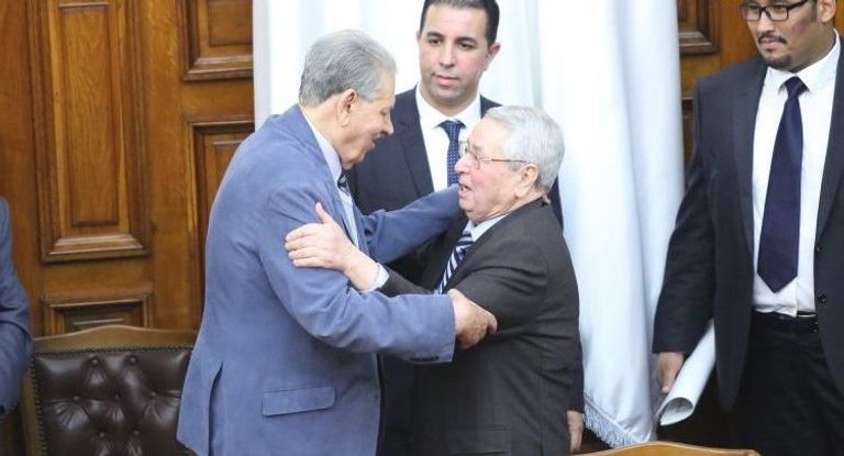 صالح قوجيل مع رئيس مجلس الأمة السابق