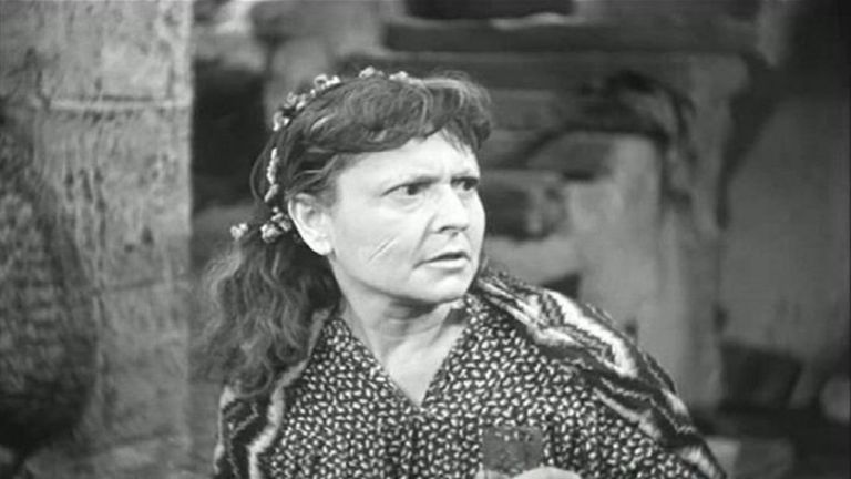 الفنانة نجمة إبراهيم