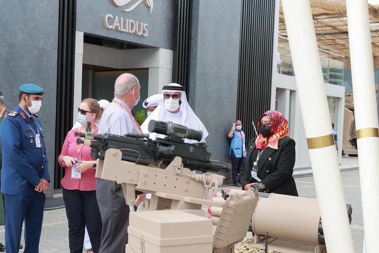 البواردي يقوم بجولة في معرض آيدكس 2021