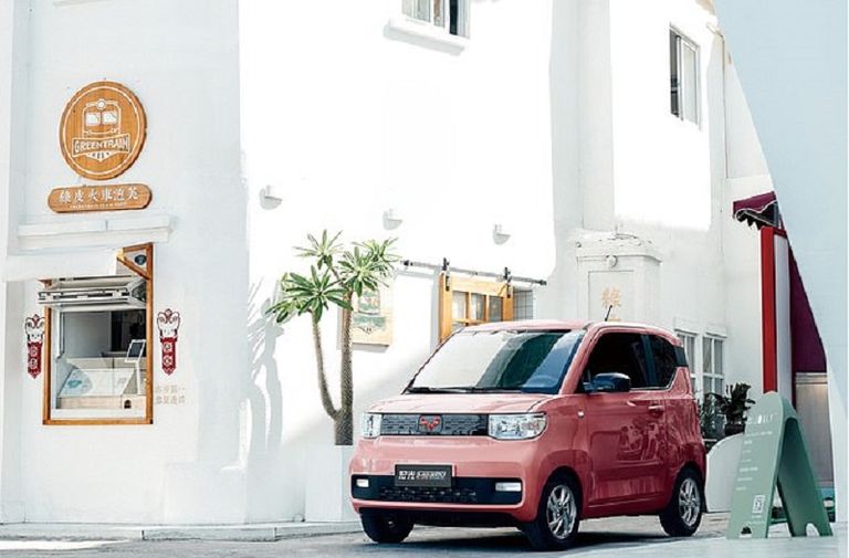 سيارة "هونج جيونج ميني" سيارة