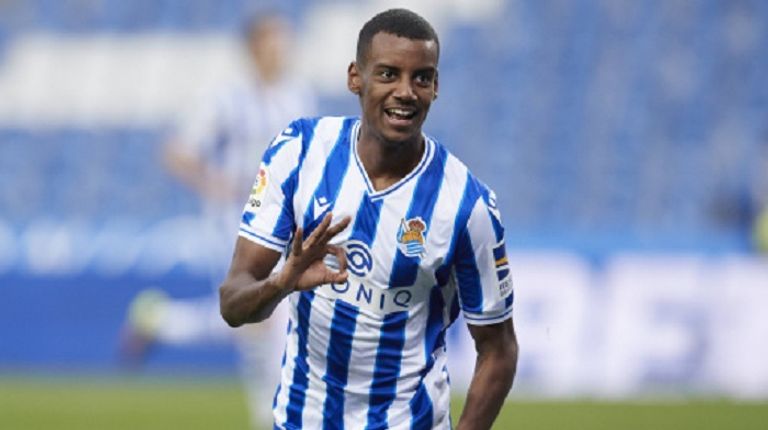 ألكسندر إيزاك هداف ريال سوسيداد إيرلينج هالاند نجم فريق بروسيا دورتموند