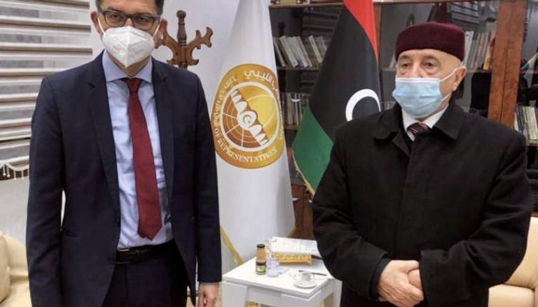 رئيس مجلس النواب الليبي خلال لقائه السفير الألماني أوفتشا