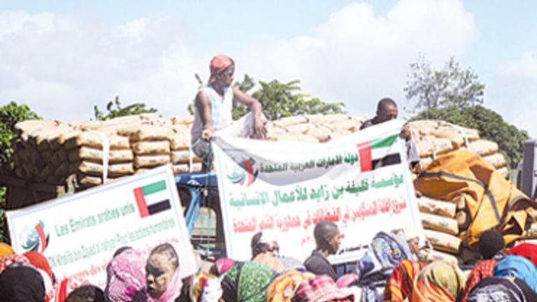 مساعدات "خليفة الإنسانية" وصلت إلى 90 دولة حول العالم