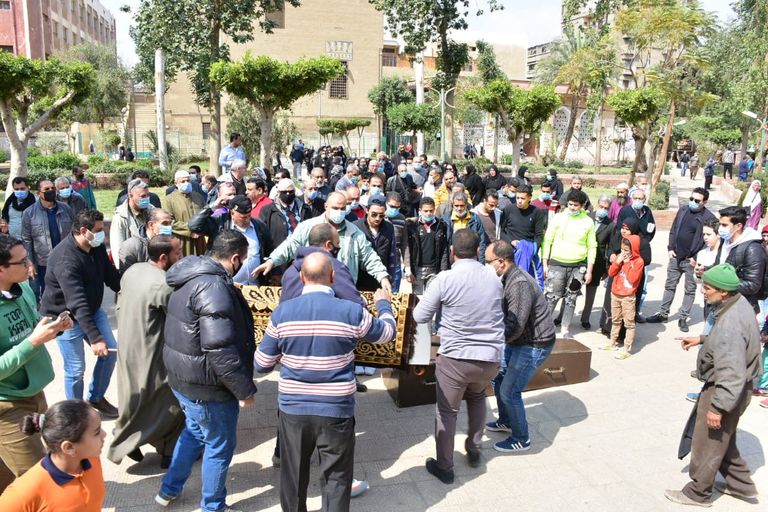 تشييع جثمان الفنانة المصرية أحلام الجريتلي