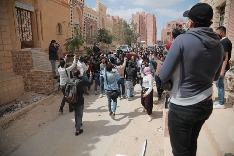 تشييع جثمان يوسف شعبان