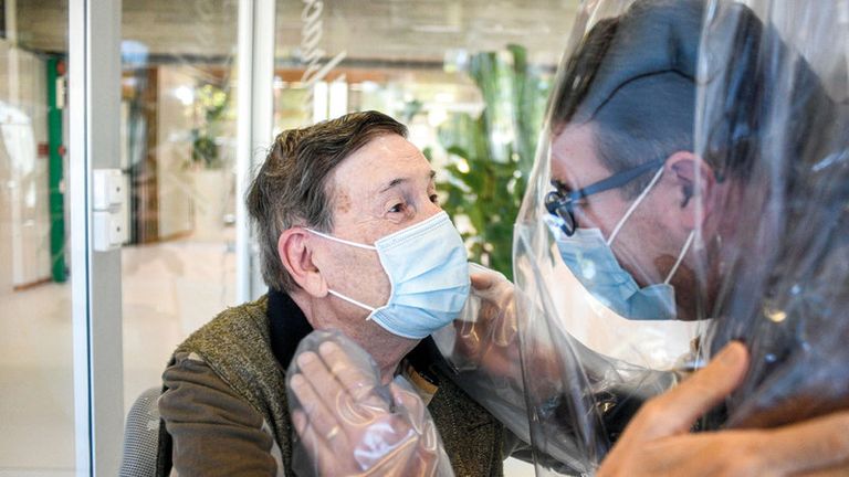 كورونا حول العالم ارتفاع إصابات كورونا حول العالم إلى 114 مليونا و994 ألفا و666 حالة