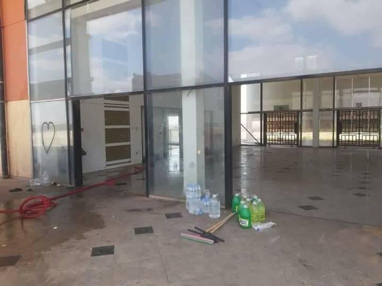 جانب من عمليات تجهيز مطار القرضابية بمدينة سرت