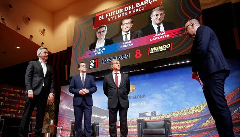 جانب من المناظرة رونالد كومان وليونيل ميسي