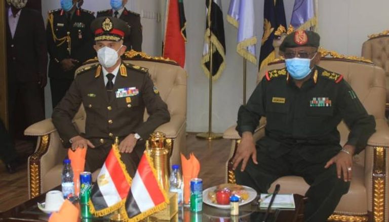 مباحثات عسكرية مصرية سودانية