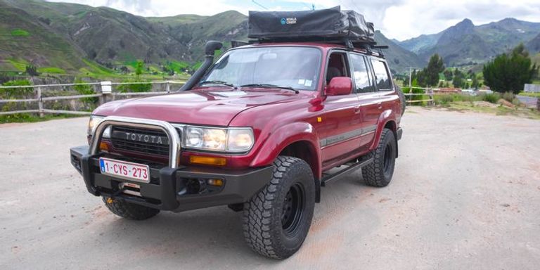 Suzy The Overlander. لاند كروزر المعدلة  Slammed FJ40