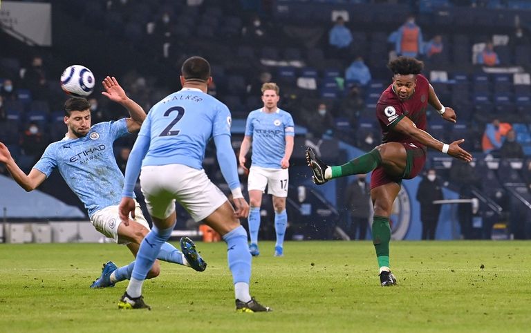 مان سيتي ضد ولفرهامبتون مانشستر سيتي