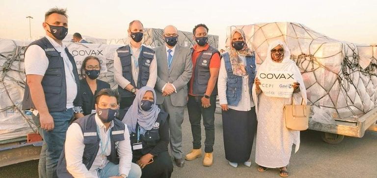السودان يتسلم أول شحنة من لقاحات كورونا السودان يتسلم أول شحنة من لقاحات كورونا