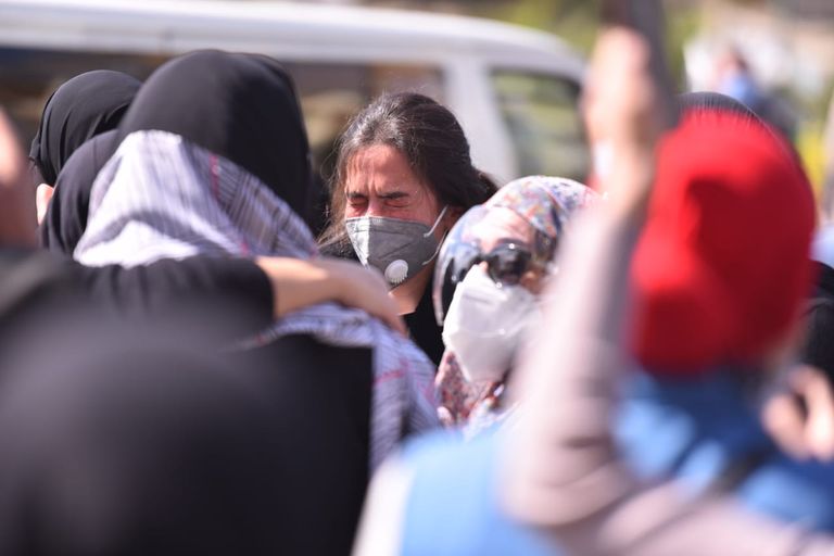 جنازة والدة رضوى الشربيني