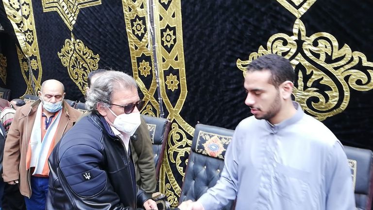 خالد يوسف يعود إلى مصر