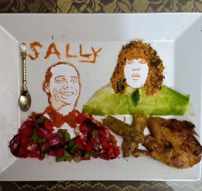 لذيذ وزومبا.. لوحة مستوحاة من مسلسل "في بيتنا روبوت" الشابة المصرية سالي مجدي مراد