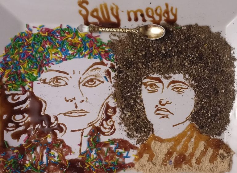 من مسلسل "بكيزة وزغلول".. الفنانتان إسعاد يونس وسهير البابلي الشابة المصرية سالي مجدي مراد