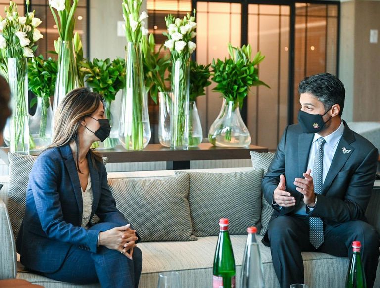 السفير الإماراتي خلال لقاء وزير الاقتصاد الإسرائيلي