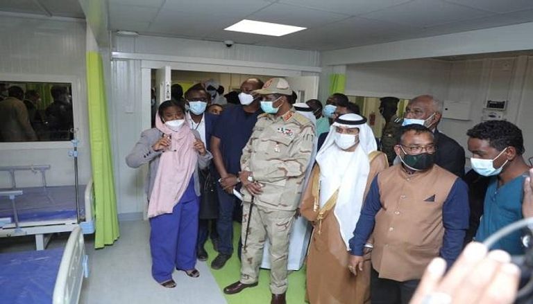 جانب من مراسم افتتاح مستشفى الشيخ محمد بن زايد في دارفور 