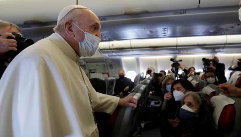 البابا فرنسيس يزور كاتدرائية