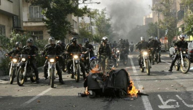 جانب من قمع الاحتجاجات الإيرانية