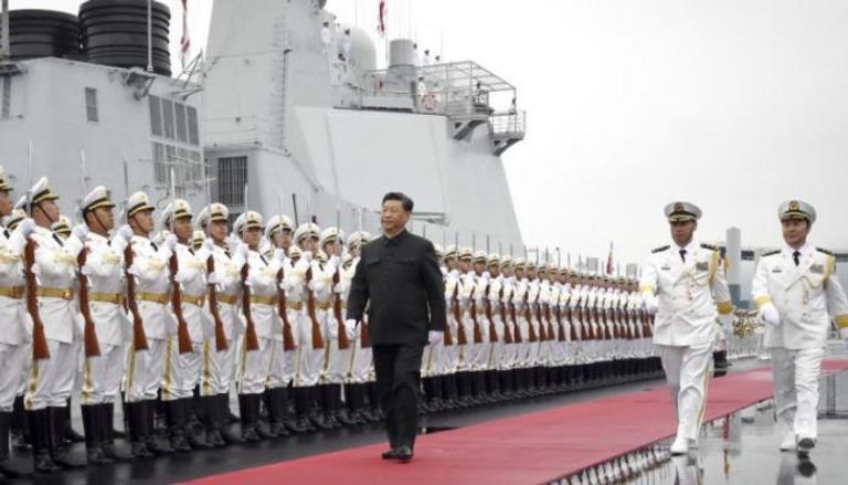 الرئيس الصيني خلال تفقده للقوات البحرية- أرشيفية