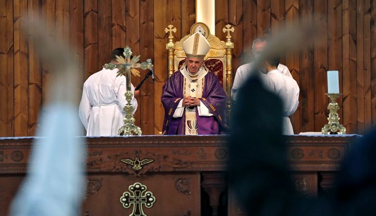 البابا فرنسيس من القداس الإلهي في ملعب 