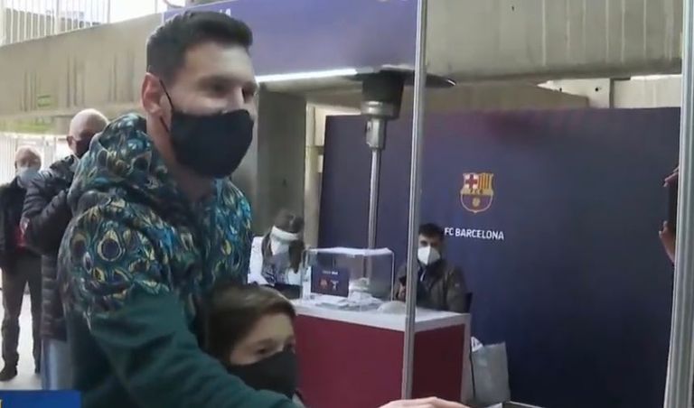 ليونيل ميسي قائد برشلونة