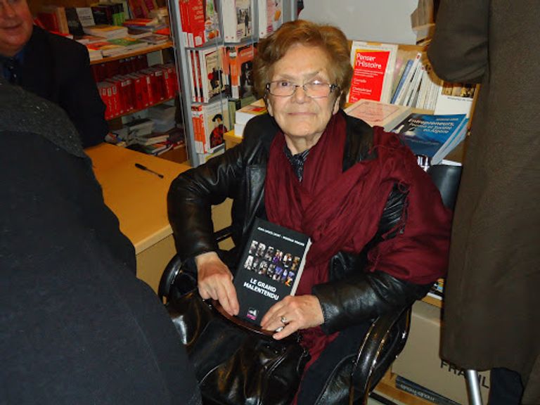 المناضلة الجزائرية لويزة اغيل أحريز - أرشيفية